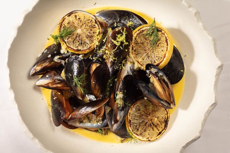 White Wine Steamed Mussels with Beurre Blanc Sauce Recipes JAN